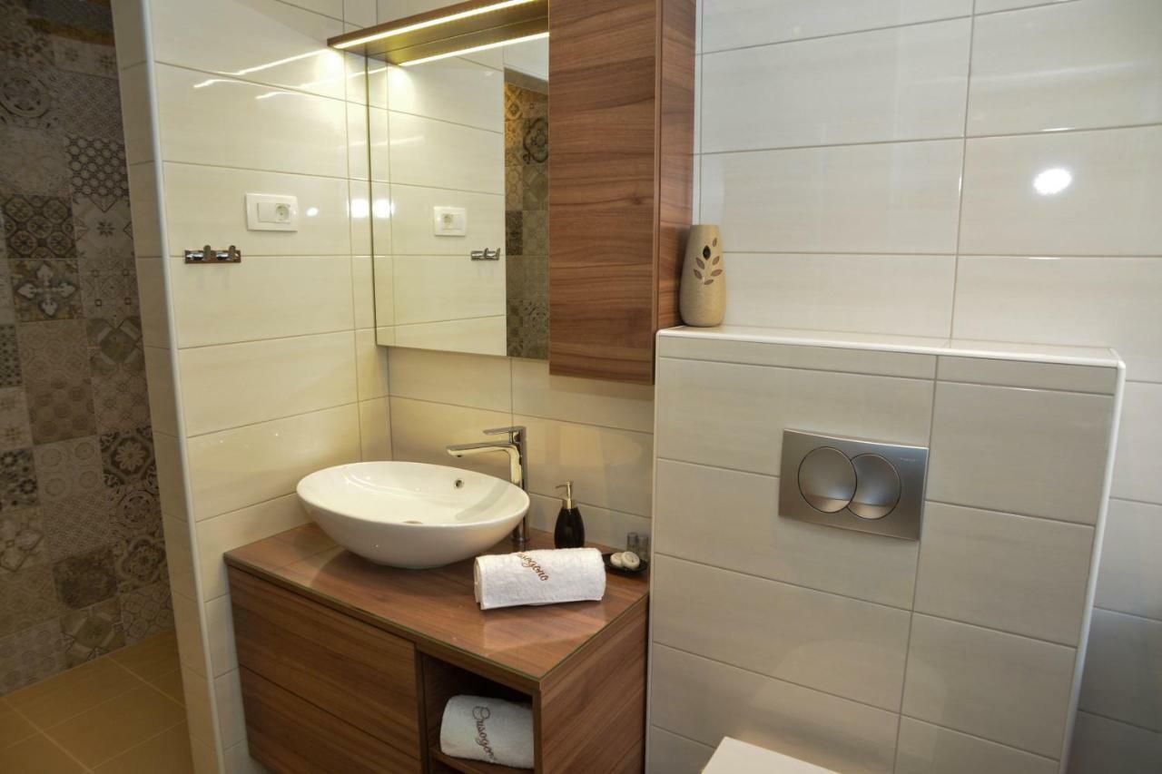 Guest House Crisogono Zadar Buitenkant foto