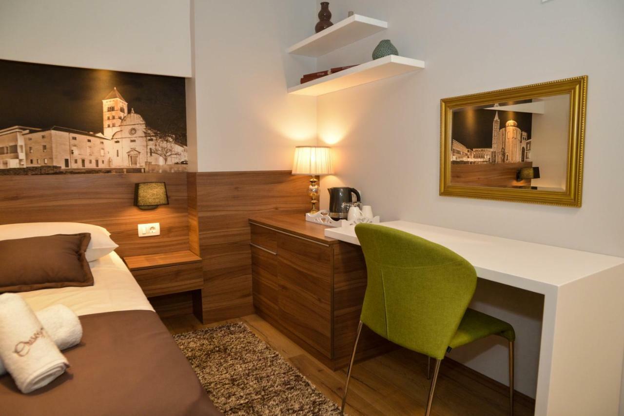 Guest House Crisogono Zadar Buitenkant foto